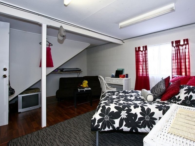 11 Kerrong Court, Shailer Park QLD 4128