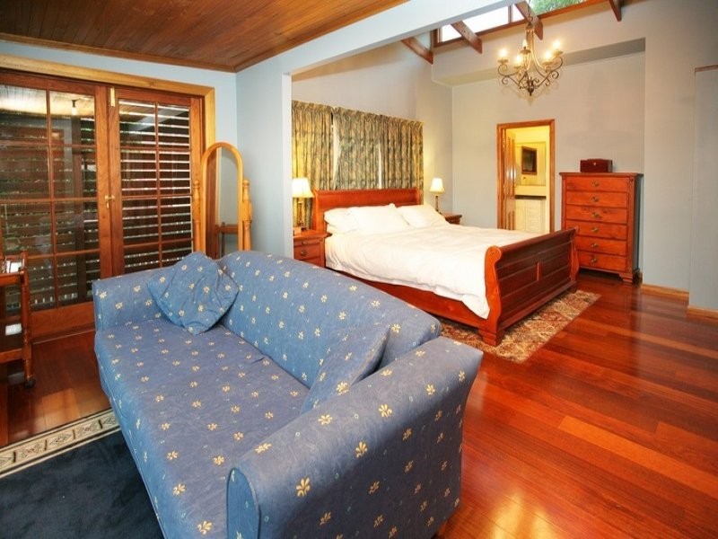 42 Jasmine Crescent, Shailer Park QLD 4128