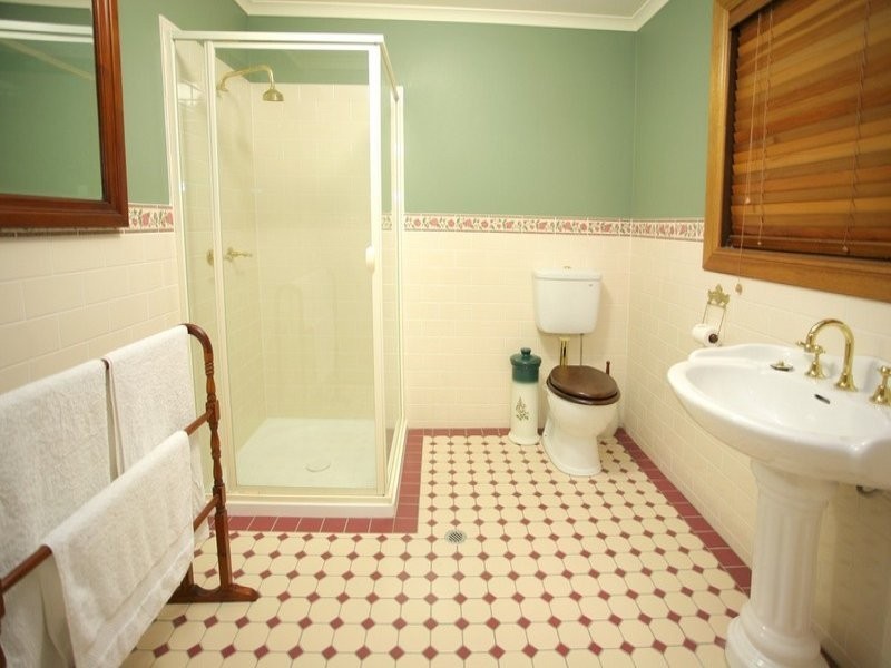 42 Jasmine Crescent, Shailer Park QLD 4128