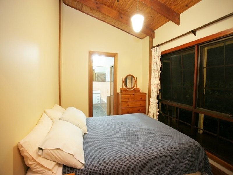 42 Jasmine Crescent, Shailer Park QLD 4128