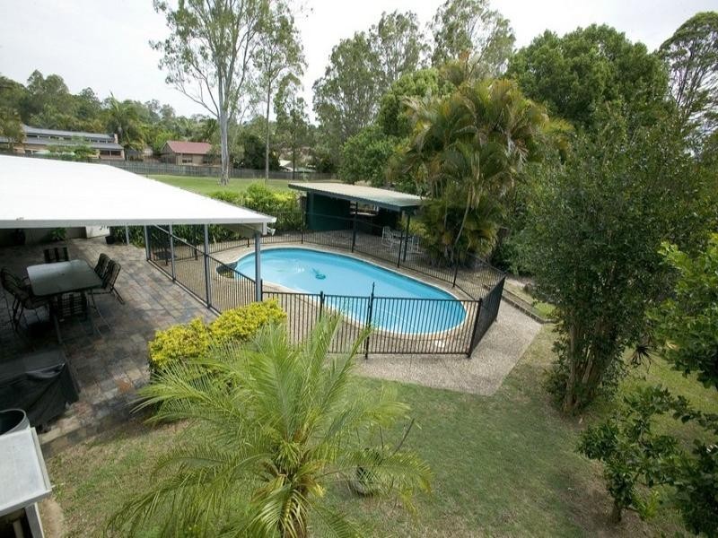 32 Parkway Road, Daisy Hill QLD 4127