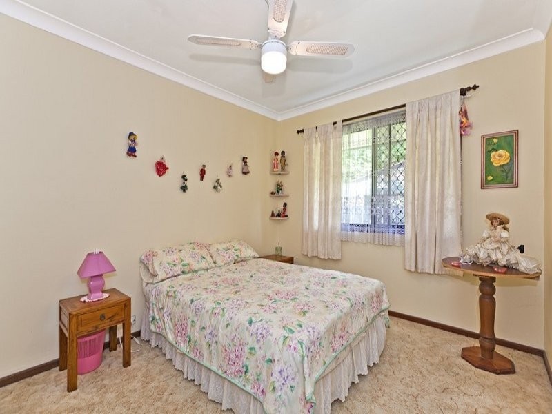 32 Parkway Road, Daisy Hill QLD 4127