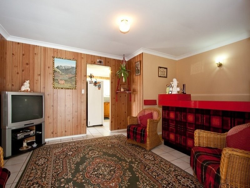 514 Beenleigh-Redland Bay Rd, Carbrook QLD 4130