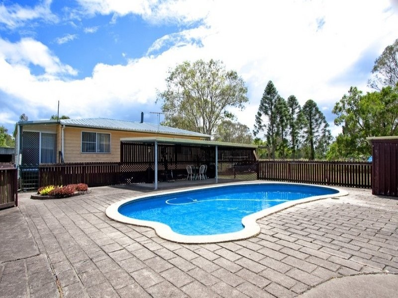 514 Beenleigh-Redland Bay Rd, Carbrook QLD 4130