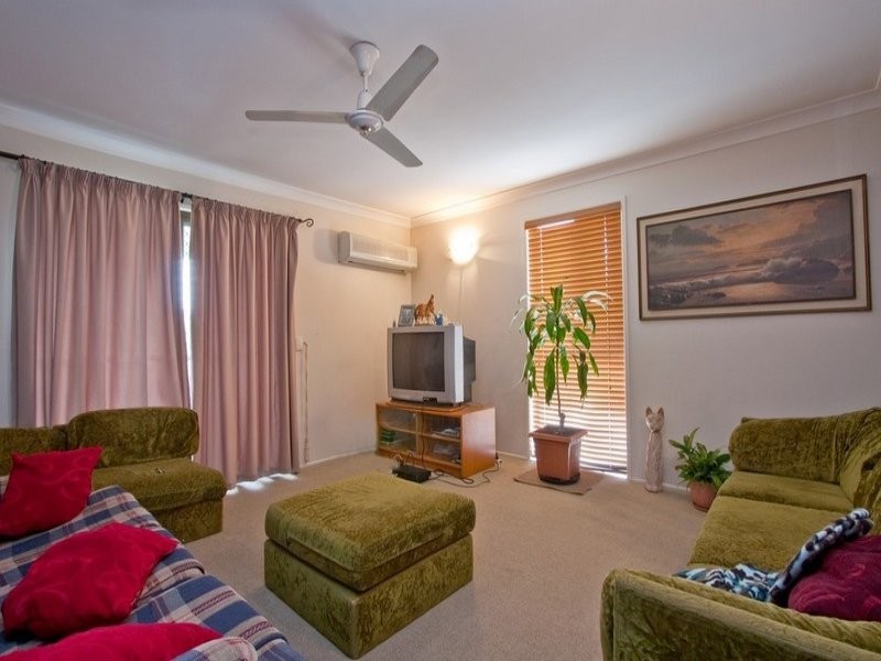 89 Lima Street, Edens Landing QLD 4207
