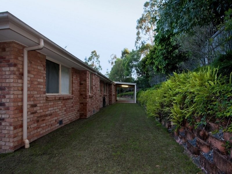 22 Tangadee Court, Shailer Park QLD 4128