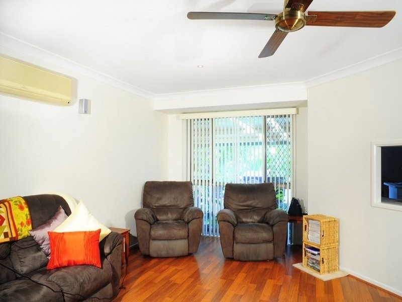 13 Magenta Court, Mount Warren Park QLD 4207