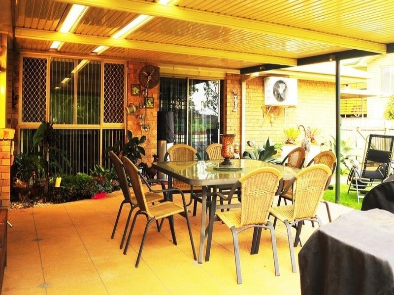 13 Magenta Court, Mount Warren Park QLD 4207