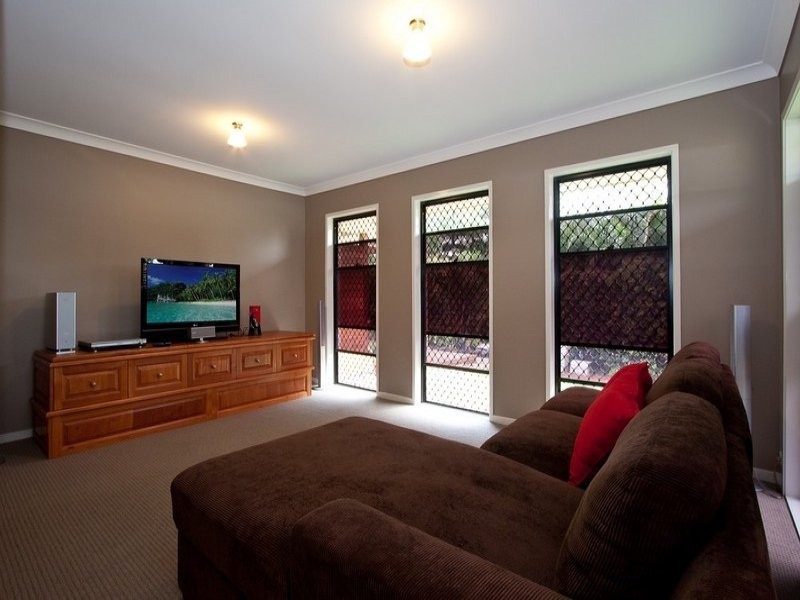 31 Sewell Road, Tanah Merah QLD 4128