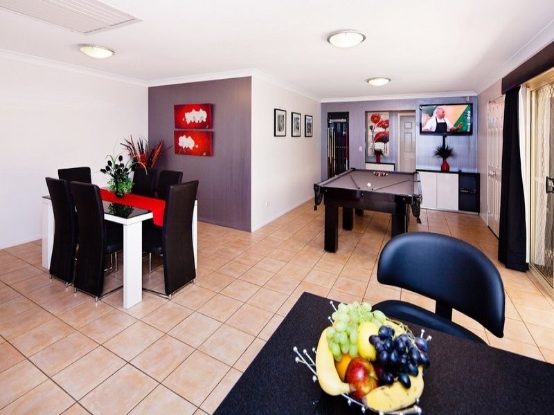 37 Oak Street, Shailer Park QLD 4128