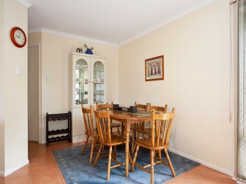 2 Perak Court, Tanah Merah QLD 4128