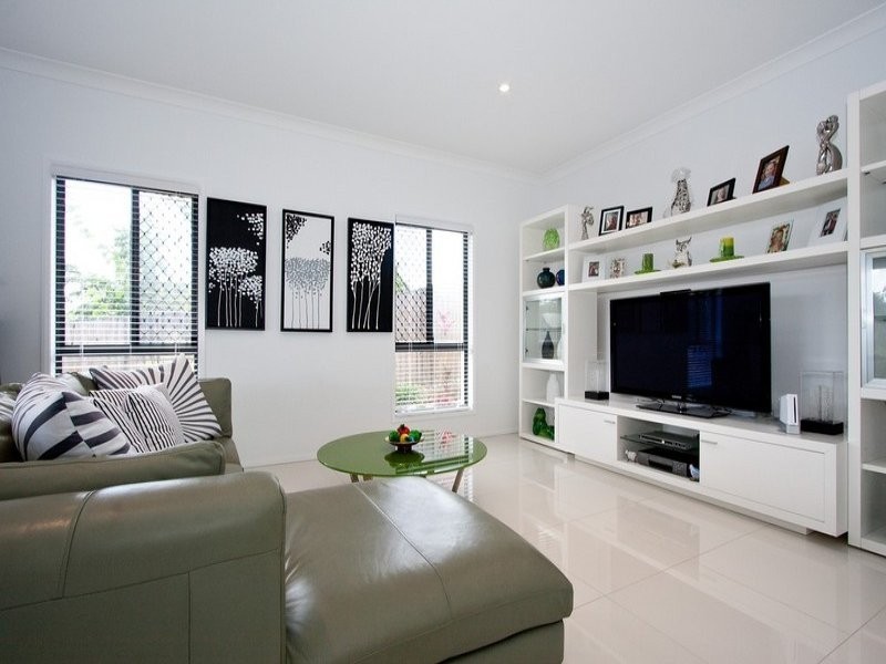 15 Hester Street, Shailer Park QLD 4128