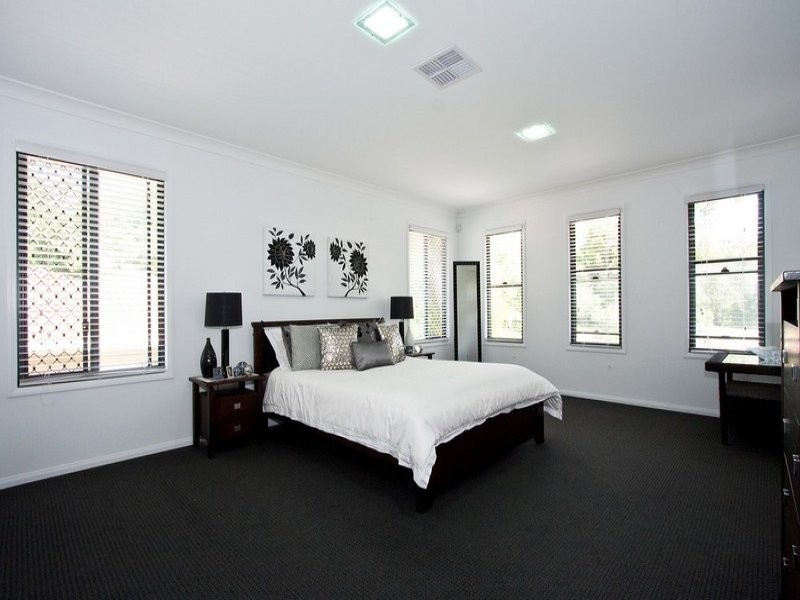 15 Hester Street, Shailer Park QLD 4128