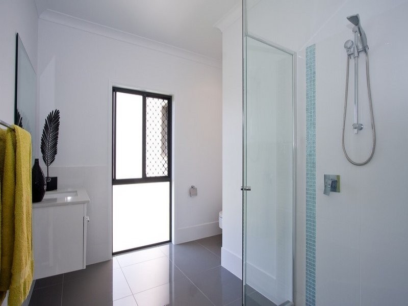 15 Hester Street, Shailer Park QLD 4128