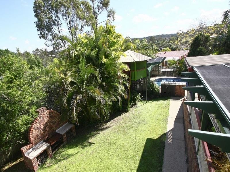 15 Voltaire Street, Shailer Park QLD 4128