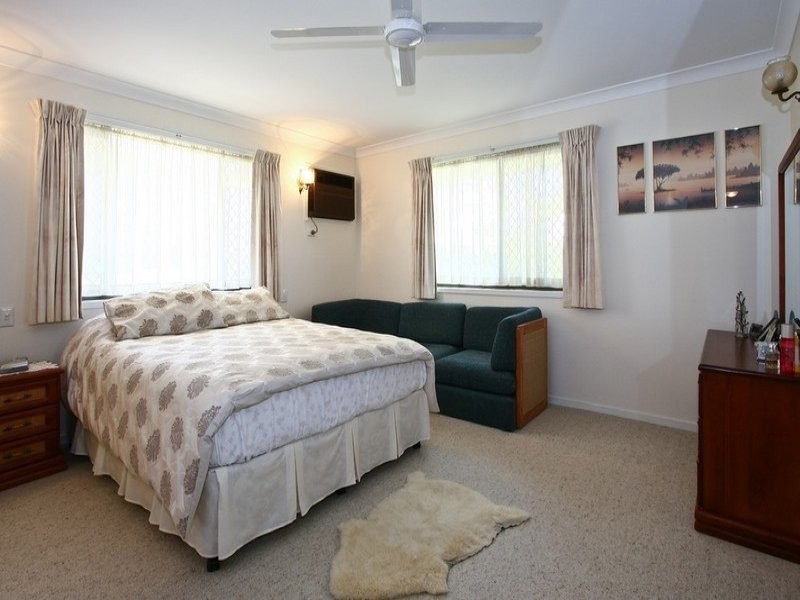 15 Voltaire Street, Shailer Park QLD 4128