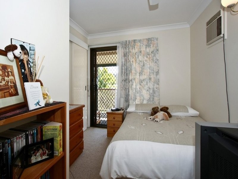 15 Voltaire Street, Shailer Park QLD 4128