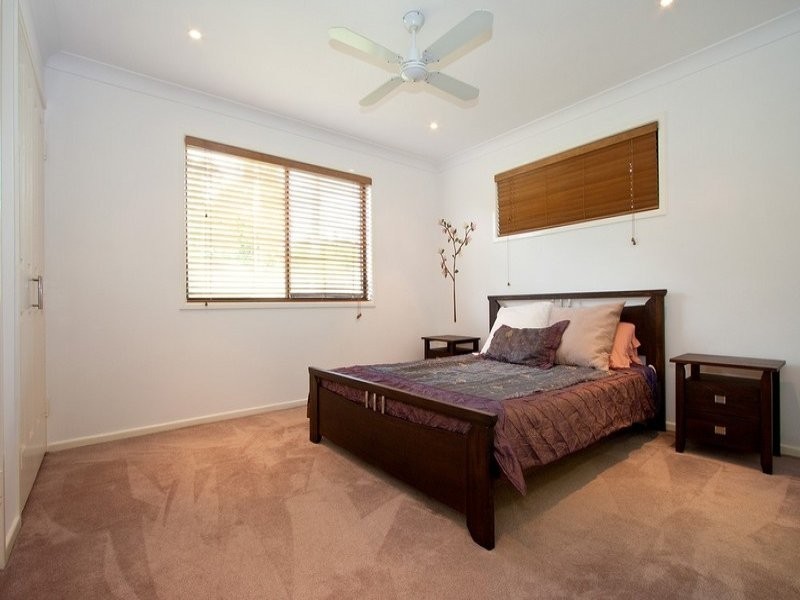 119 Springwood Road, Springwood QLD 4127