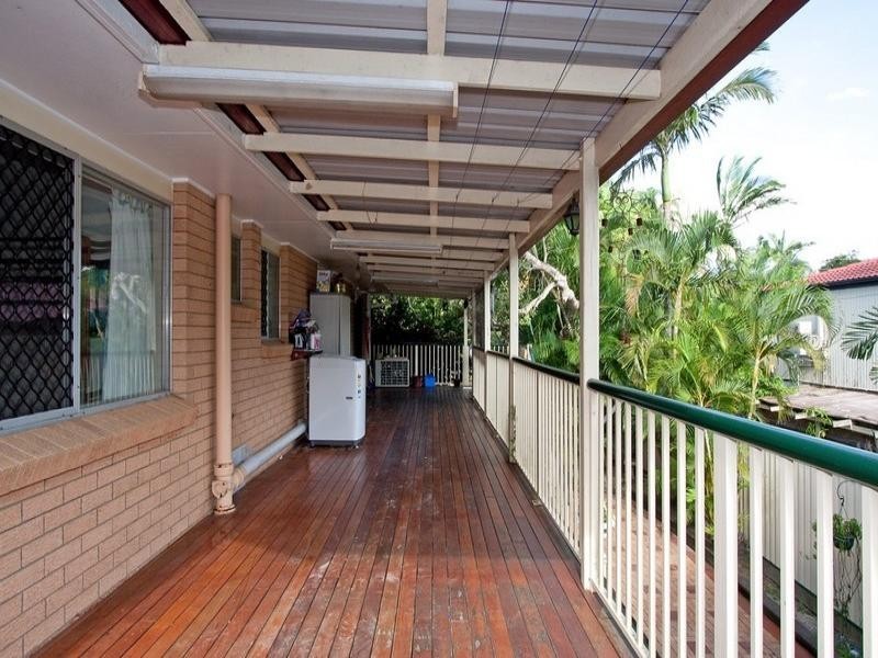 2 Leanne Street, Rochedale South QLD 4123