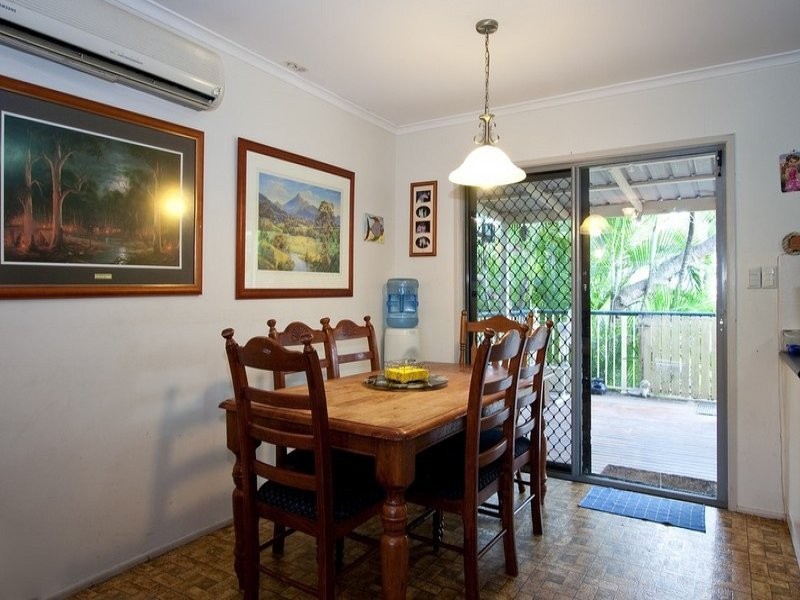 2 Leanne Street, Rochedale South QLD 4123