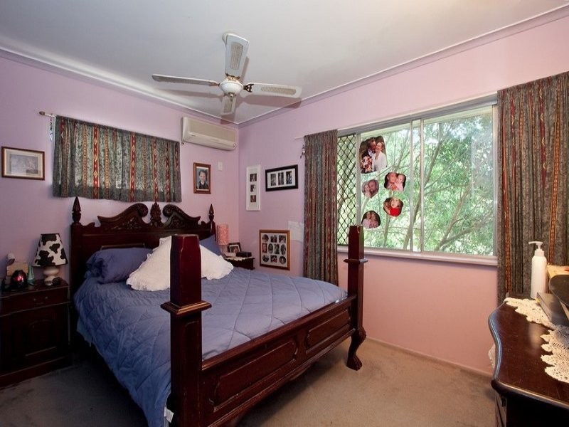 2 Leanne Street, Rochedale South QLD 4123