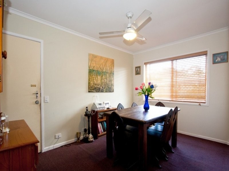 10 Raelene Terrace, Springwood QLD 4127