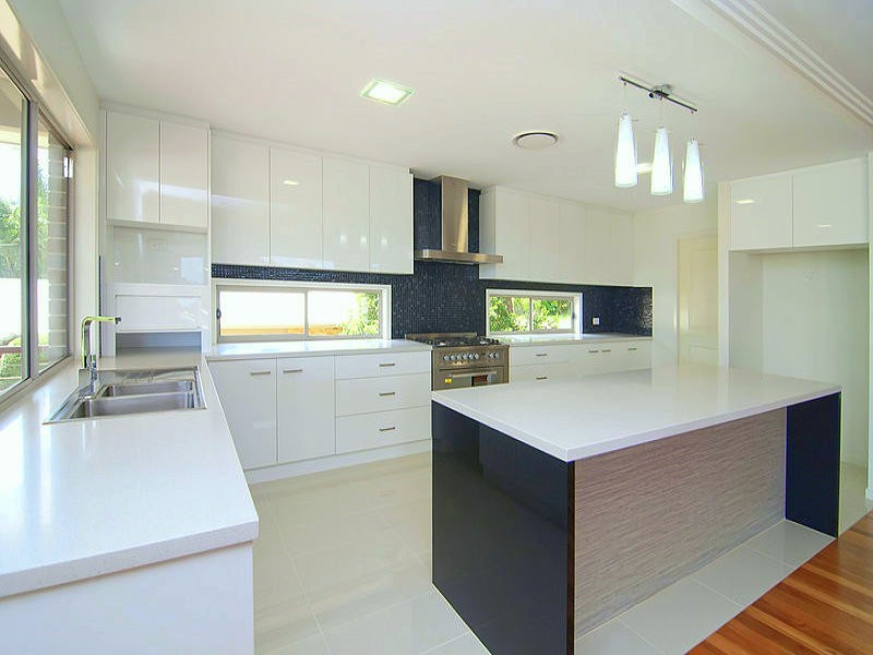 15 Baxton Place, Shailer Park QLD 4128