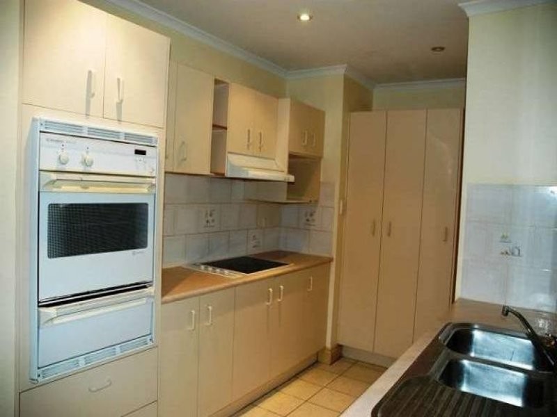 2880 Logan Rd, Underwood QLD 4119