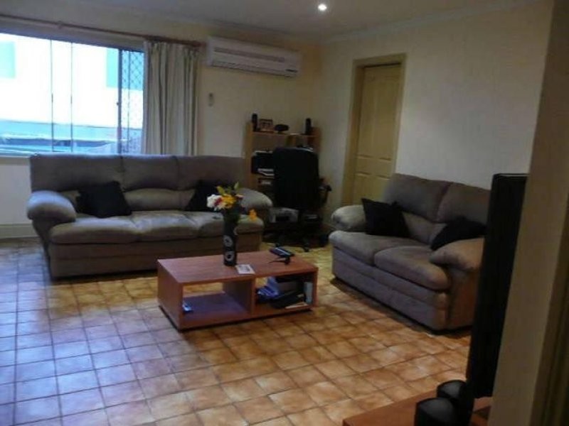 2880 Logan Rd, Underwood QLD 4119