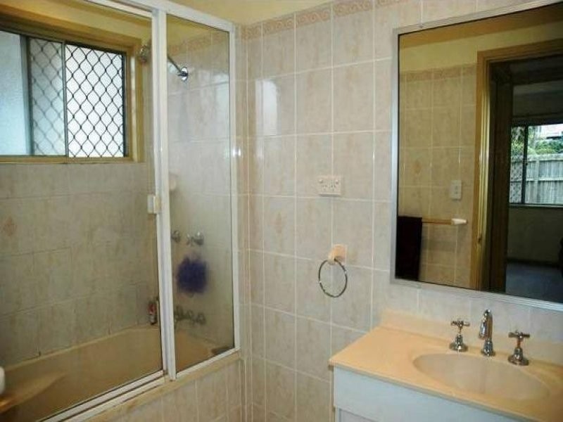 2880 Logan Rd, Underwood QLD 4119