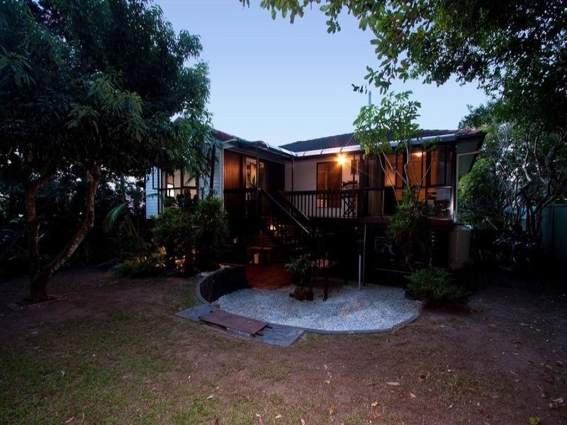 4 Narrawong Street, Rochedale South QLD 4123