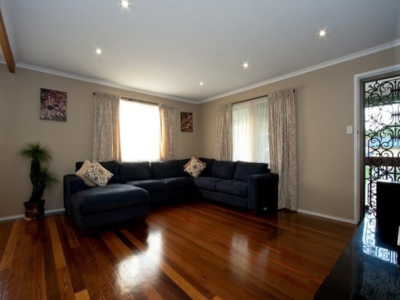 4 Narrawong Street, Rochedale South QLD 4123