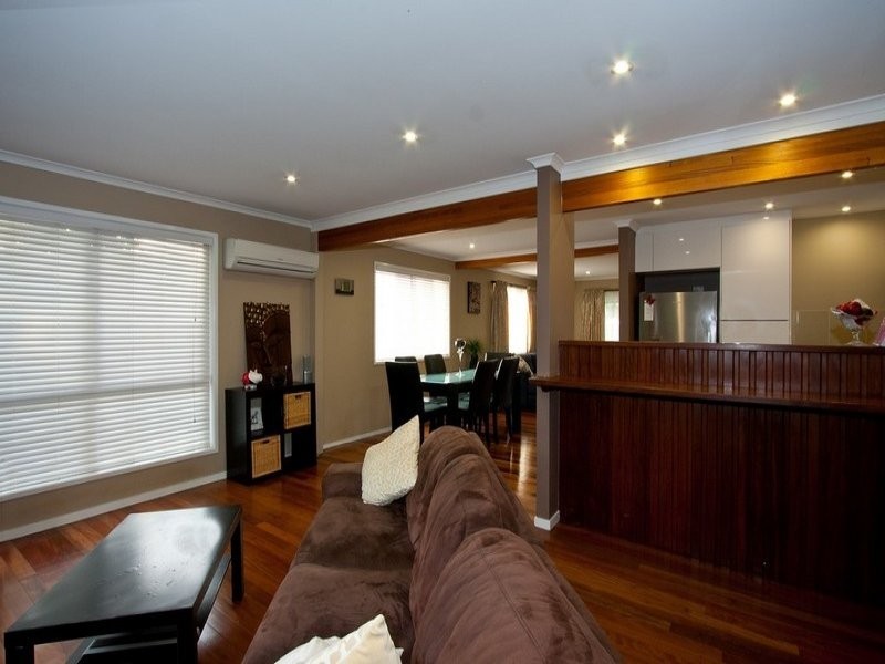 4 Narrawong Street, Rochedale South QLD 4123