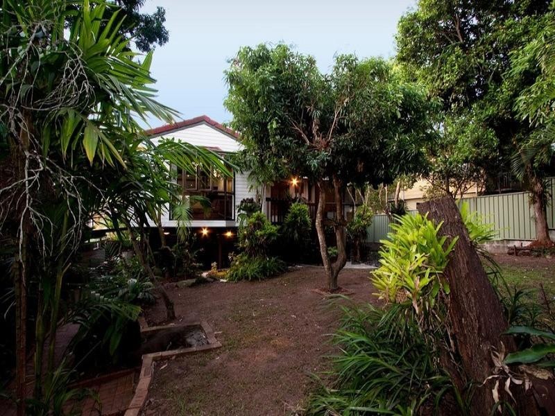 4 Narrawong Street, Rochedale South QLD 4123