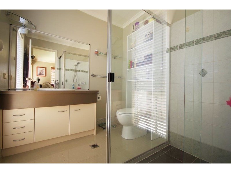 5 Millwood Tce, Springfield QLD 4300