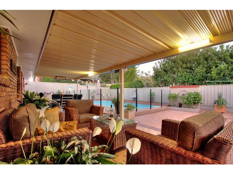 39 Caloola Drive, Springwood QLD 4127