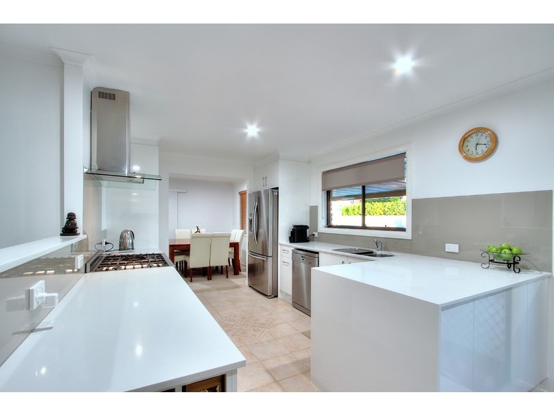 39 Caloola Drive, Springwood QLD 4127