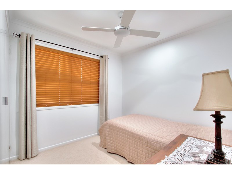 39 Caloola Drive, Springwood QLD 4127