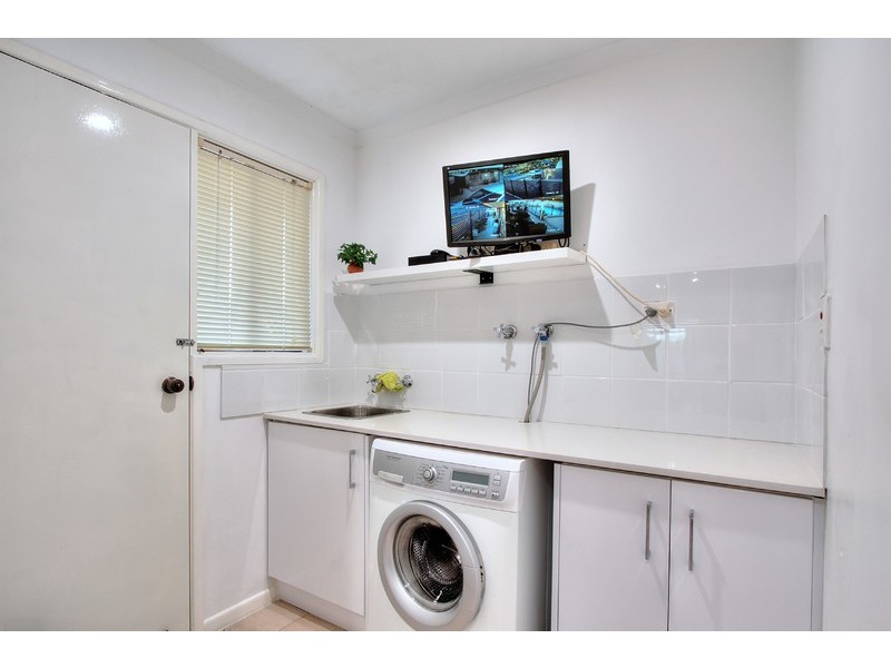 39 Caloola Drive, Springwood QLD 4127