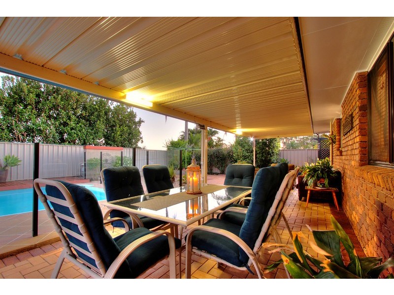 39 Caloola Drive, Springwood QLD 4127