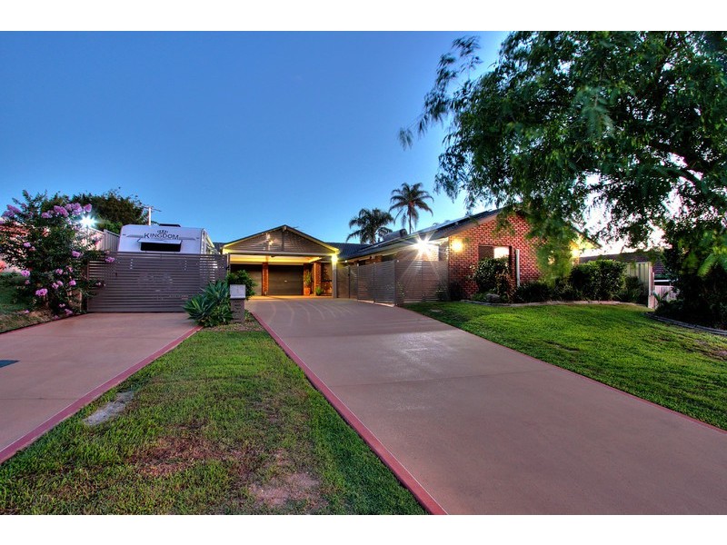 39 Caloola Drive, Springwood QLD 4127