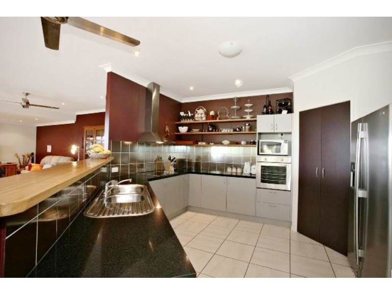 25 Mamaku Street, Fernvale QLD 4306