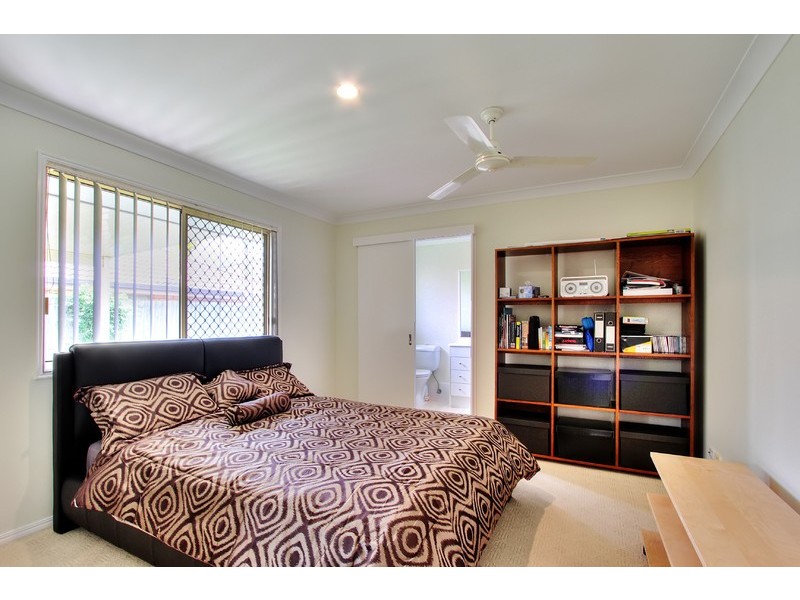 10 Gow Court, Crestmead QLD 4132