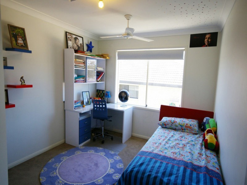 1 Amadeus Circuit, Springfield Lakes QLD 4300