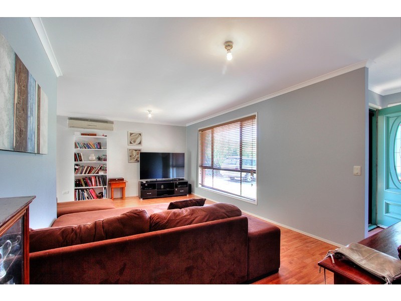 41 Universal Street, Oxenford QLD 4210