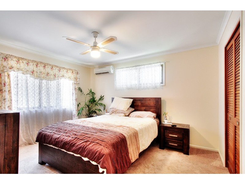 4 Evenwood Street, Daisy Hill QLD 4127