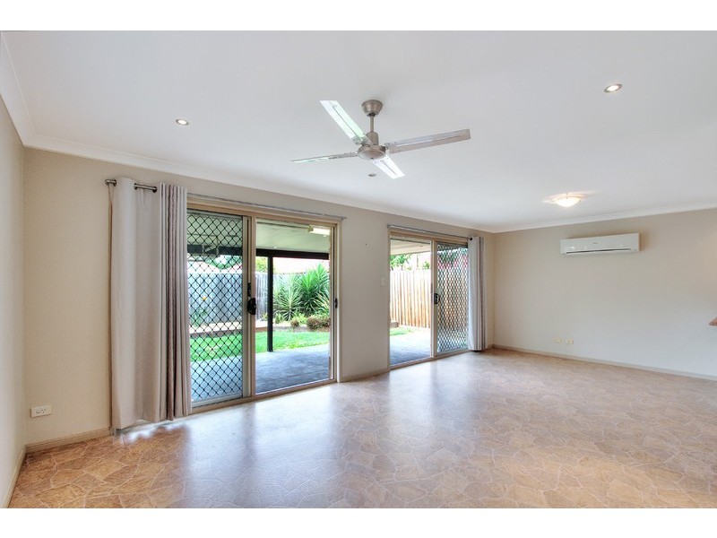 15 Ngungun Close, Loganholme QLD 4129
