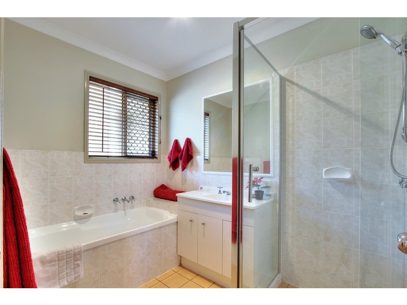 15 Ngungun Close, Loganholme QLD 4129