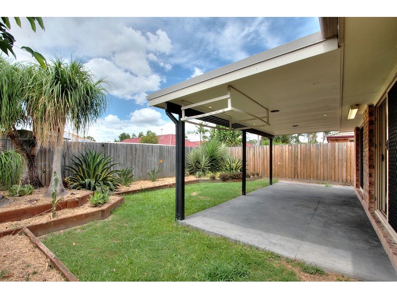 15 Ngungun Close, Loganholme QLD 4129