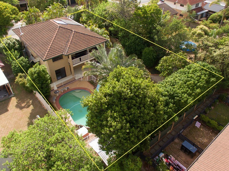 10 Lorimer Street, Springwood QLD 4127